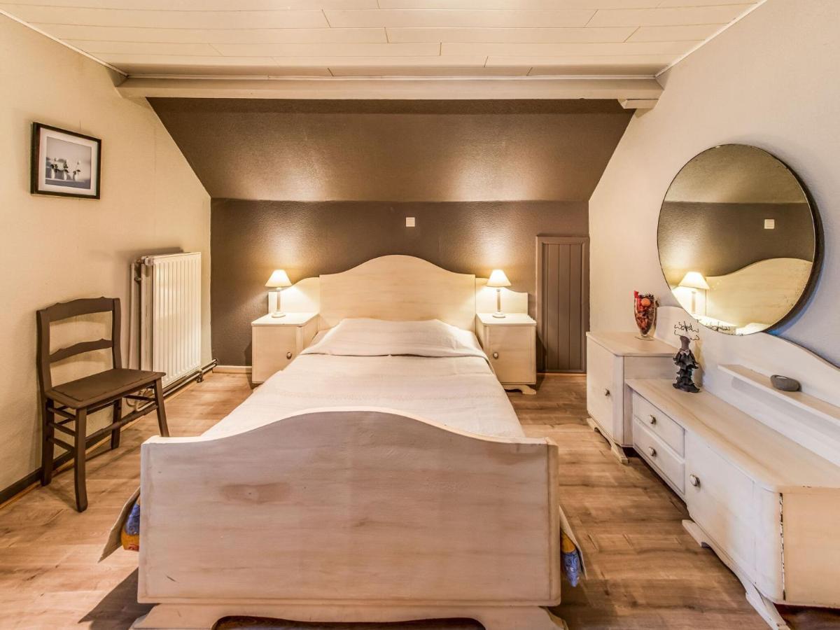 Modern Holiday Home In Lavacherie Sainte-Ode Ngoại thất bức ảnh